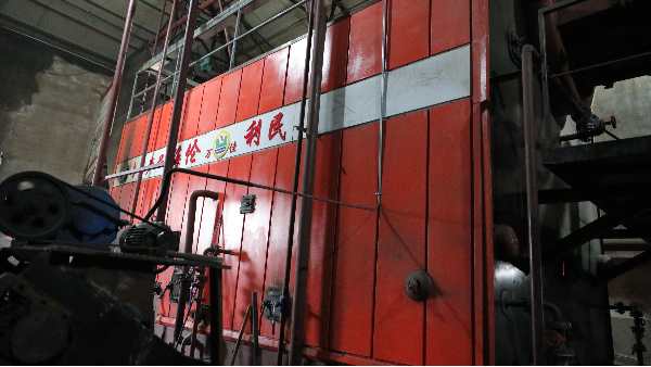 燃煤改秸稈直燃鍋爐供暖，燃料成本省一半